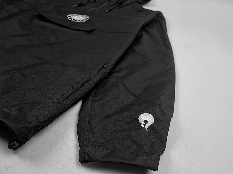 Fliptrix 'Mantra No. 9' - Windbreaker / Black (LIMITED EDITION)